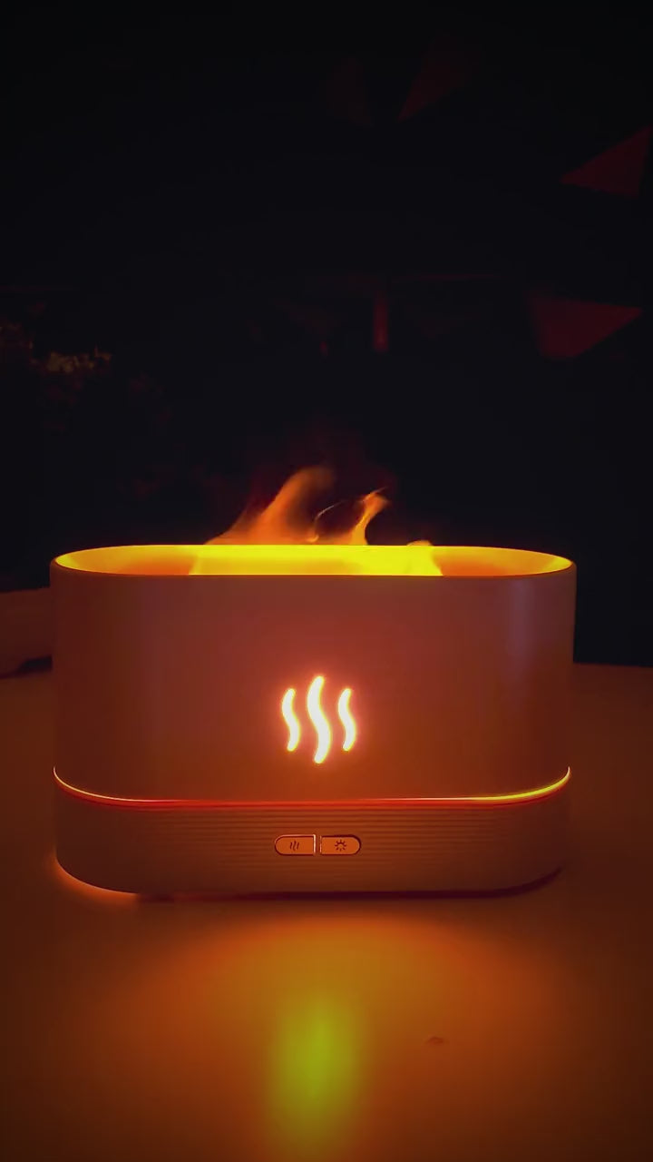 La llama de vapor de Lumbre encendida en la oscuridad